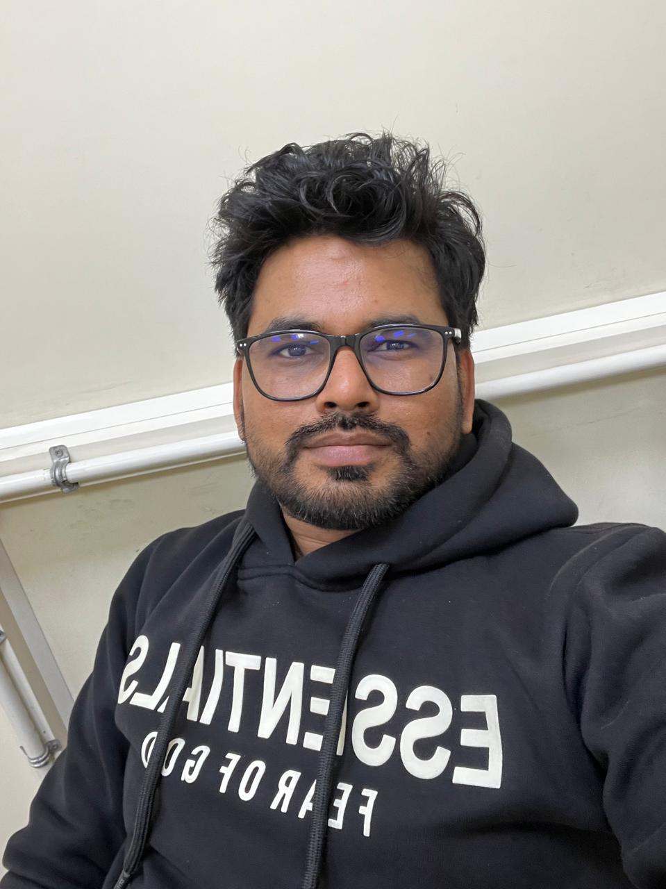 Dr. Vicky Kumar